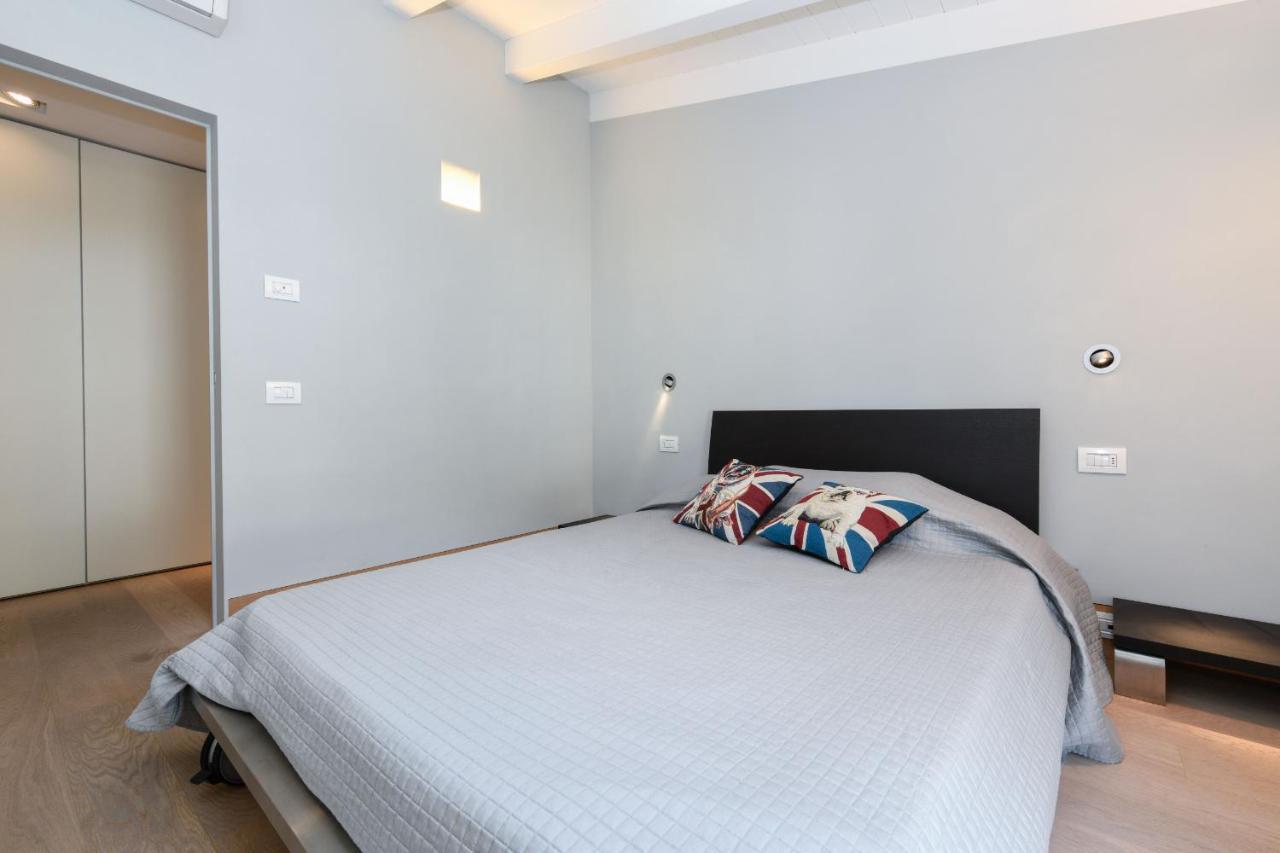 Fantoni Loft Apartment Salò Екстериор снимка
