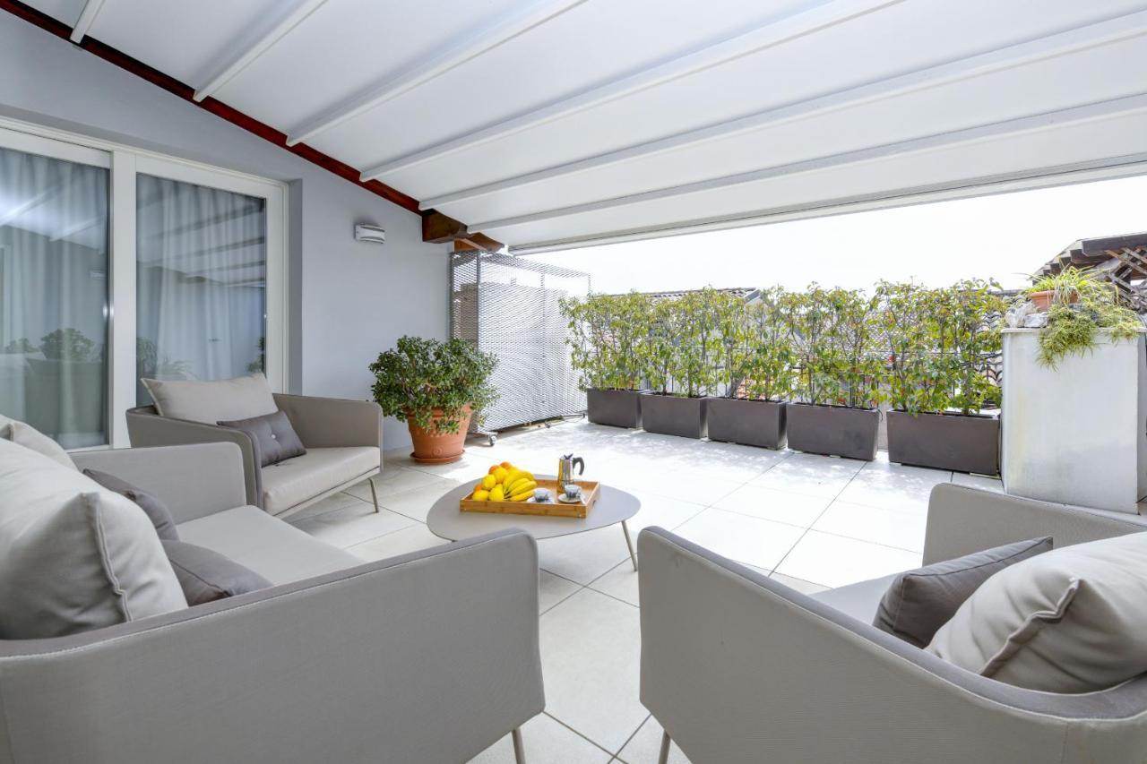 Fantoni Loft Apartment Salò Екстериор снимка
