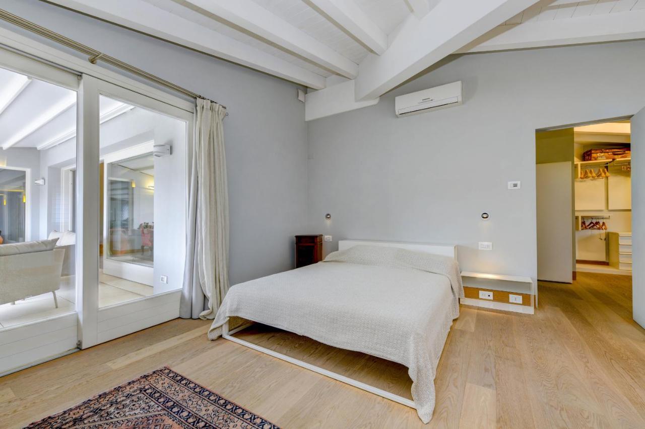 Fantoni Loft Apartment Salò Екстериор снимка